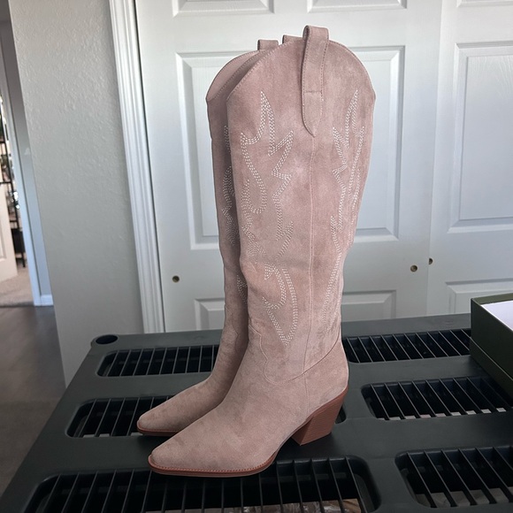 iimmu Women’s Cowgirl Boots Embroidered Beige Western Boots Size 8 - Picture 4 of 6